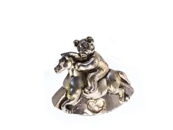 

Decorative figure in resin and silver with bear shape in BALANCIN