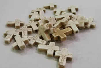

10pcs White turqouise--Cross Pendant - howlite Turquoise Cross carved focal beads