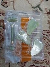 Natural Jade rodillo Guasha piel raspador Set Facial piedra reafirmante cara Anti-envejecimiento ojos hinchados masajeador cuello Anti arrugas