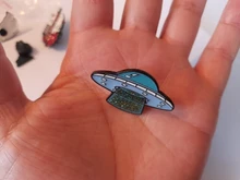 Lapel Pins Badges Brooches Alien Qihe Jewelry UFO Skeleton Avocado Cat Enamel Wholesale