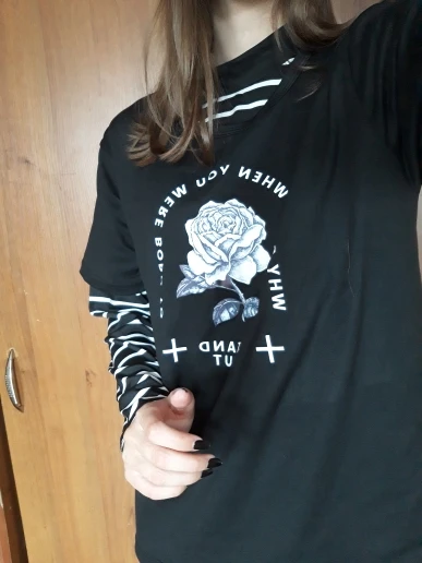 Gothic rose print T-shirt photo review