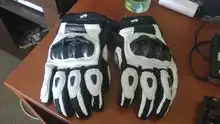 Guantes de cuero para motociclista para hombres, accesorio para manos de motociclista masculino, de color negro y blanco, guantes de equipo de carreras de carretera, para verano e invierno