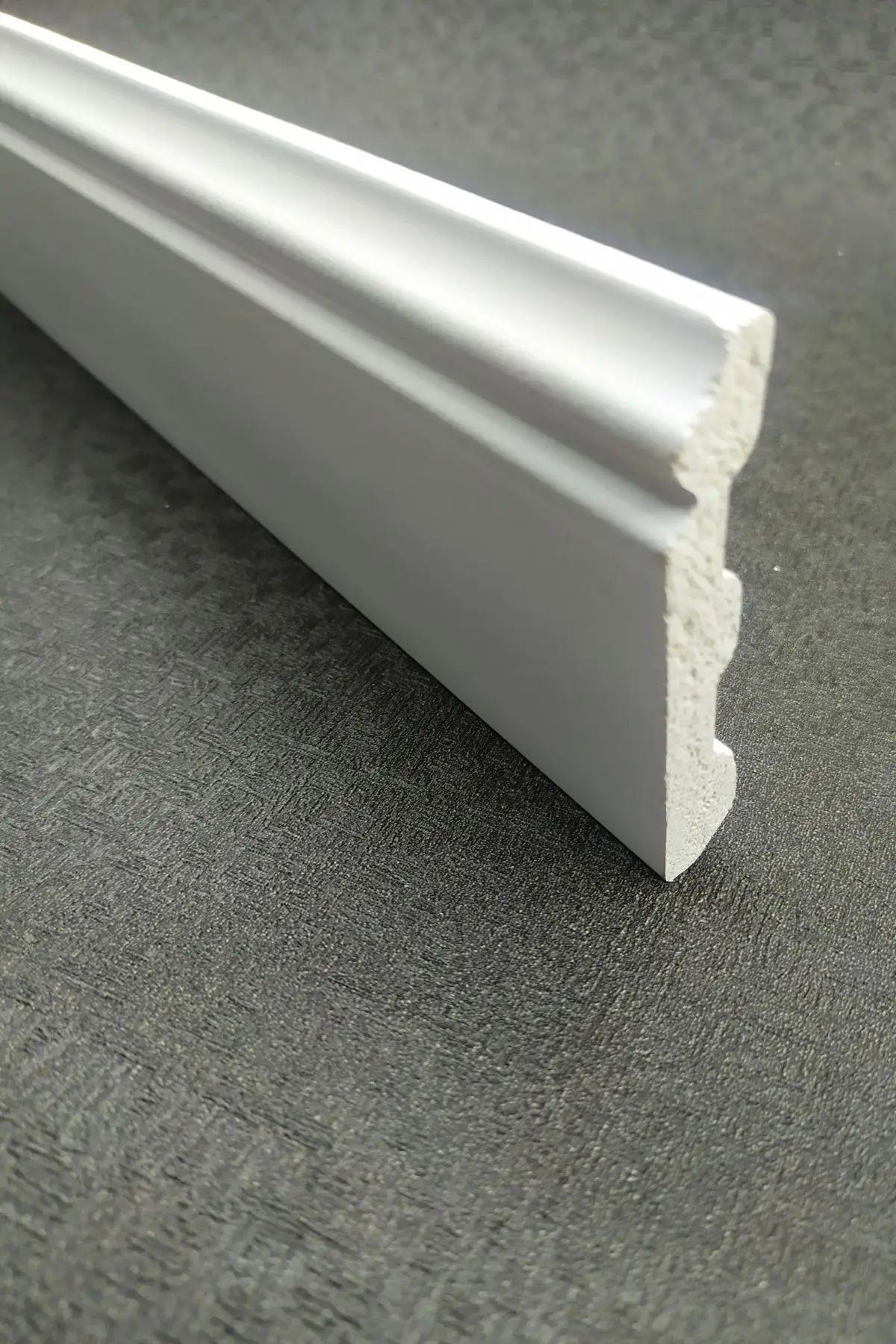 

DECOGOLD PAINTABLE DECORATIVE POLYURETHANE WALL MOLDING 8 CM X 100 CM X 5 PIECES TOGETHER DF-6017