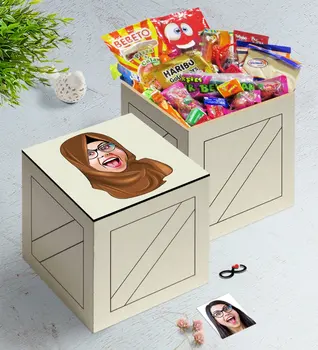 

Personalized Veil Lady Caricature Of In Wooden Box Nostalgic Lezzetler Gift Seti-1