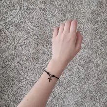 2 unidades/lote de pulseras cruzadas para parejas, brazalete con abalorios de Color blanco y negro, regalo para amantes de los amigos, joyería hecha a mano