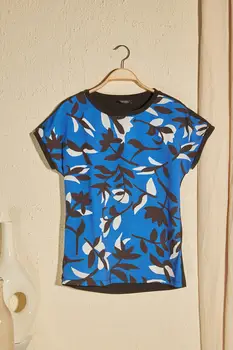 

Trendyol Printed Knitted Blouse TWOSS20BZ1413