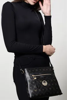 

Women's 3753 Black Lady Bag 19 V69 ITALIA 3753 Model High Quality PU Made in Turkey