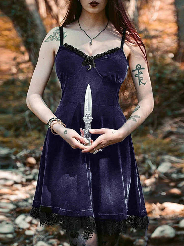 Gothic Velvet Dress 4