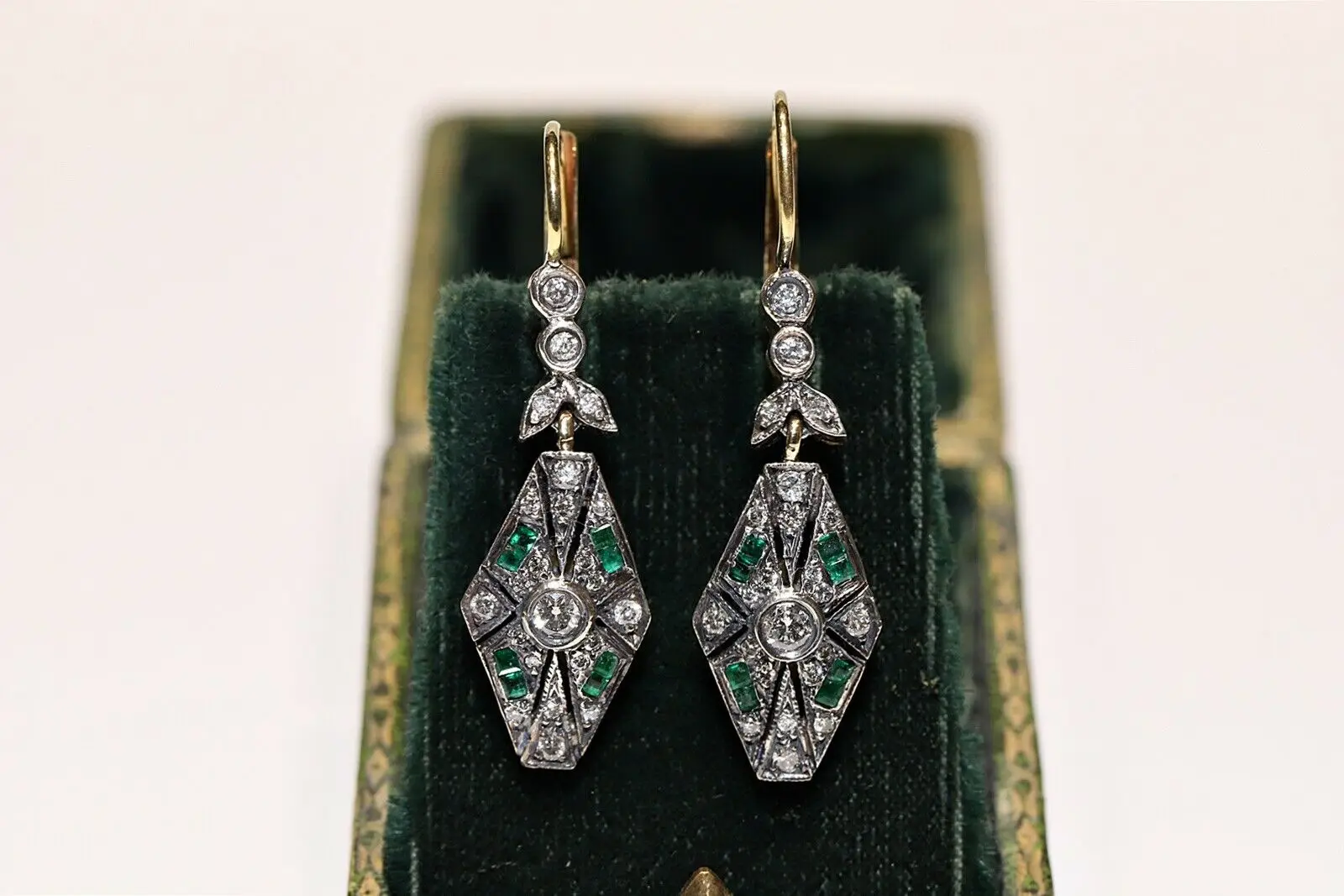 

ART DECO STYLE 14K GOLD NEW MADE NATURAL DIAMOND AND CALIBER EMERALD EARRING