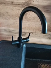 ROVOGO, grúa filtrada de doble mango negro mate para cocina, grifo con filtro de agua de rotación de 360, grifo mezclador de fregadero de cocina de tres vías