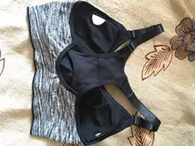 VEQKING Sujetador deportivo acolchado de secado rápido, Sujetador deportivo ajustable sin aros para mujer, Sujetador Push Up de Yoga sin costuras para correr