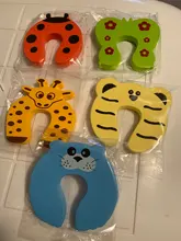 5 unids/lote la protección de la seguridad del bebé lindo Animal Tope de puerta de seguridad de bebé Tarjeta de bloqueo cuidado de recién nacido Niño dedo Protector