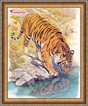 

Аж-1523 painting with rhinestones 'Tiger at the reki'