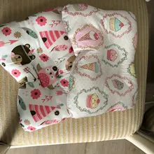 Enfermería almohada para bebé recién nacido dormir apoyo cóncavo de dibujos animados almohada impreso forma cojín previene la cabeza plana