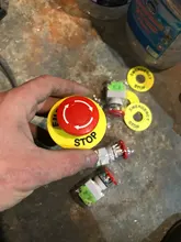 Switch AC Mushroom-Cap Lift-Elevator Self-Lock Push-Button Emergency-Stop Latching 1NC