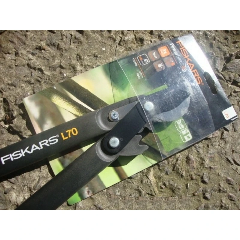 Малый плоскостной сучкорез Fiskars PowerGear™ с загнутыми лезвиями(S) L70(1002104