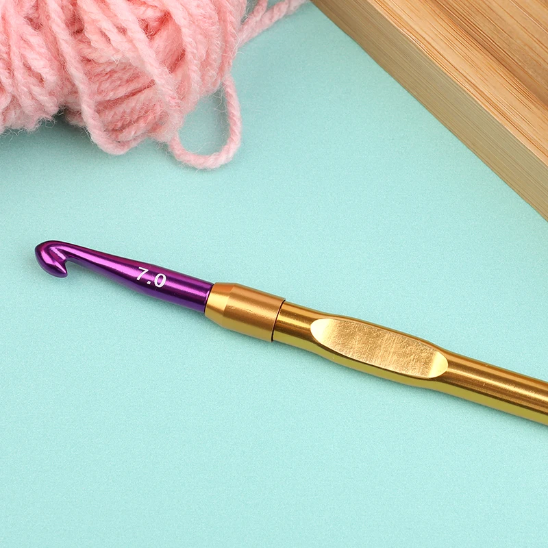 Crochet Hooks Adjustable Heads 1 Knitting Handle With 8 Replaceable Needles  Heads Knitting Tools Boutique Colorful 3.0-7.0mm - AliExpress