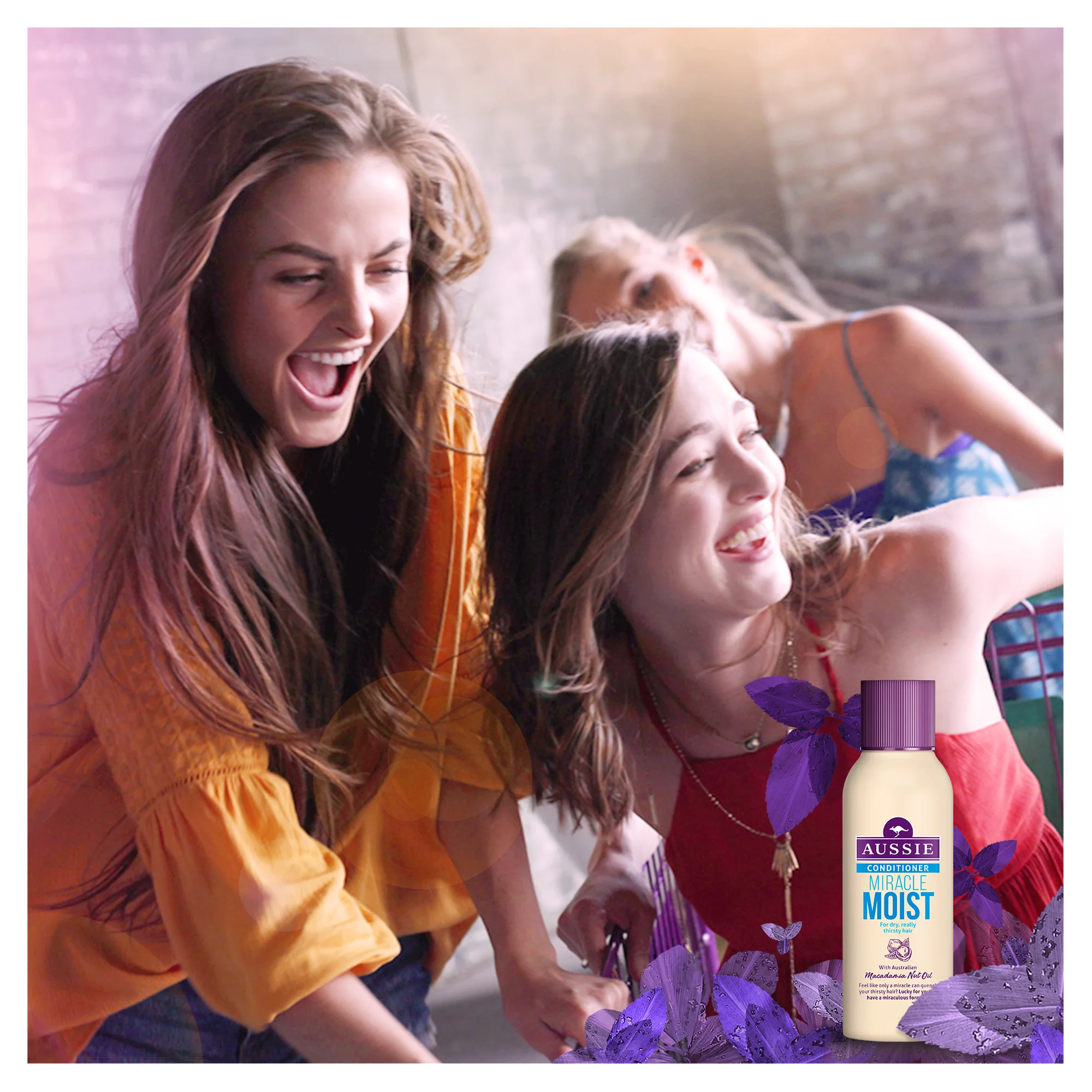 Бальзам-ополаскиватель Aussie Miracle Moist Для сухих и поврежденных волос 90 мл