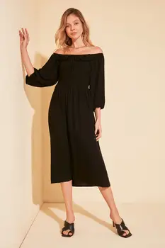 

Trendyol Karmen Collar Gipe Detail Dress TWOSS20EL1664