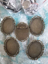 Nueva moda 5 uds 30x40mm tamaño Interior antiguo bronce dorado plata colores negros broche perforado estilo Base colgante