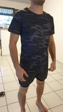 Camiseta deportiva de camuflaje para hombre, camisa de manga corta ejercicio, gimnasio, compresión, ajustada, para correr, Fitness, 2021