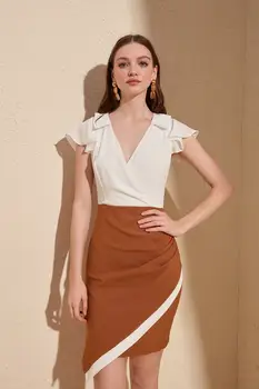 

Trendyol With Color Block Dress TWOSS20EL1039