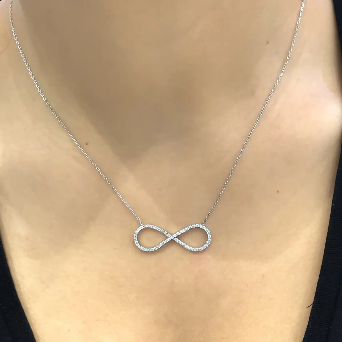 Серебряное ожерелье бесконечности большого размера