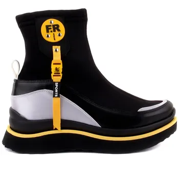 

Moxee-Black Color Women 'S Boots