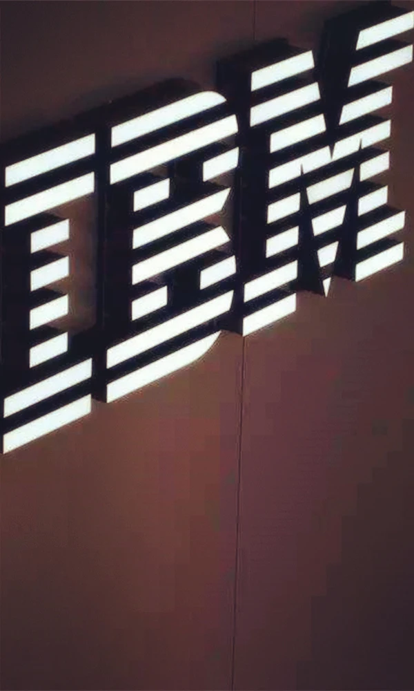 IBM 《IBM》封面图片