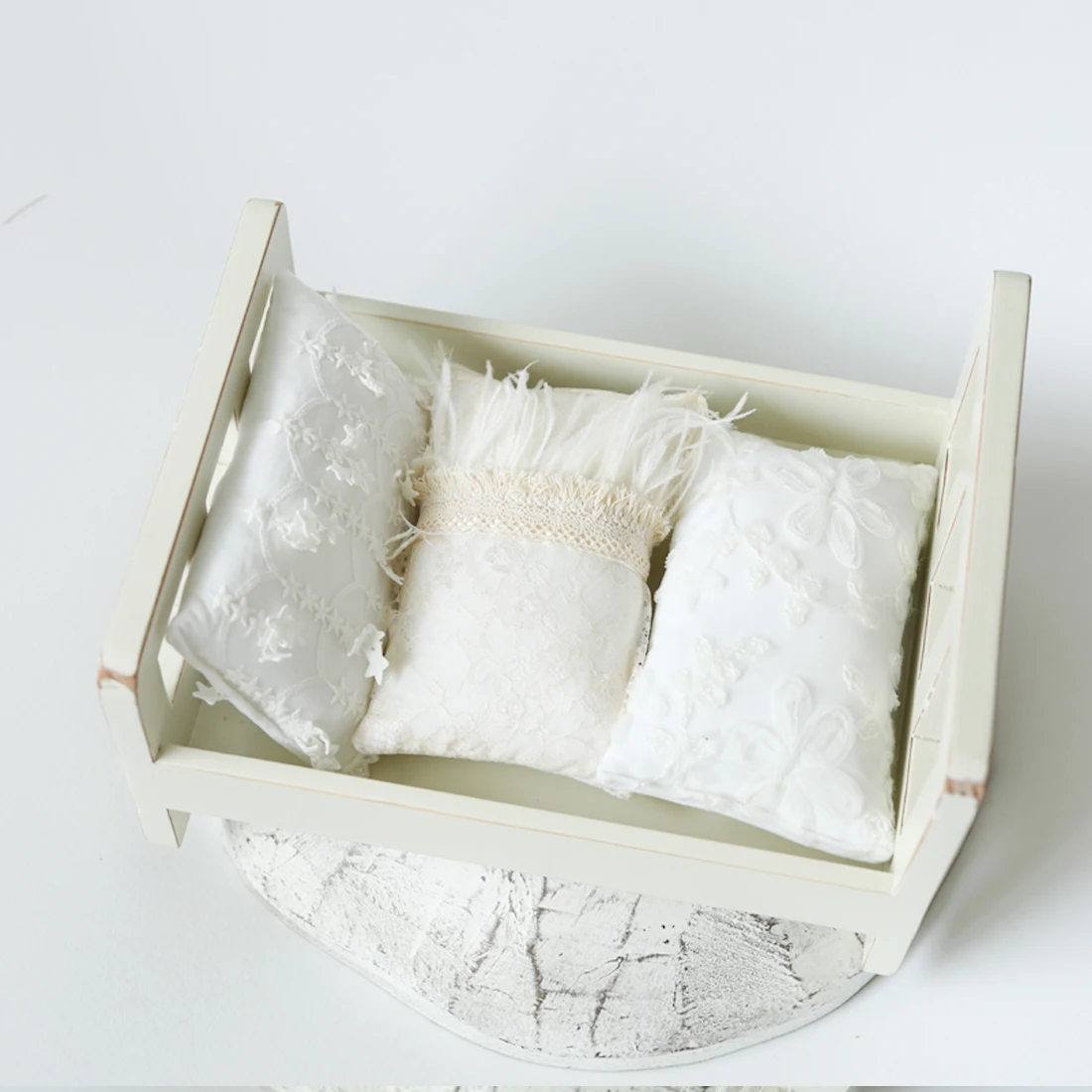 Newborn Photography Props Basket Stuffer Lace Filled Mini Pillow for Bebe Accesorios Reborn Baby Doll Posing Cushion Ded Layer