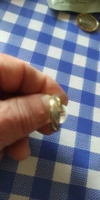 Auxauxme-Anillo de boda con diseño de onda dorada para hombre y mujer, sortija de compromiso con grabado de nombre de amantes de la boda