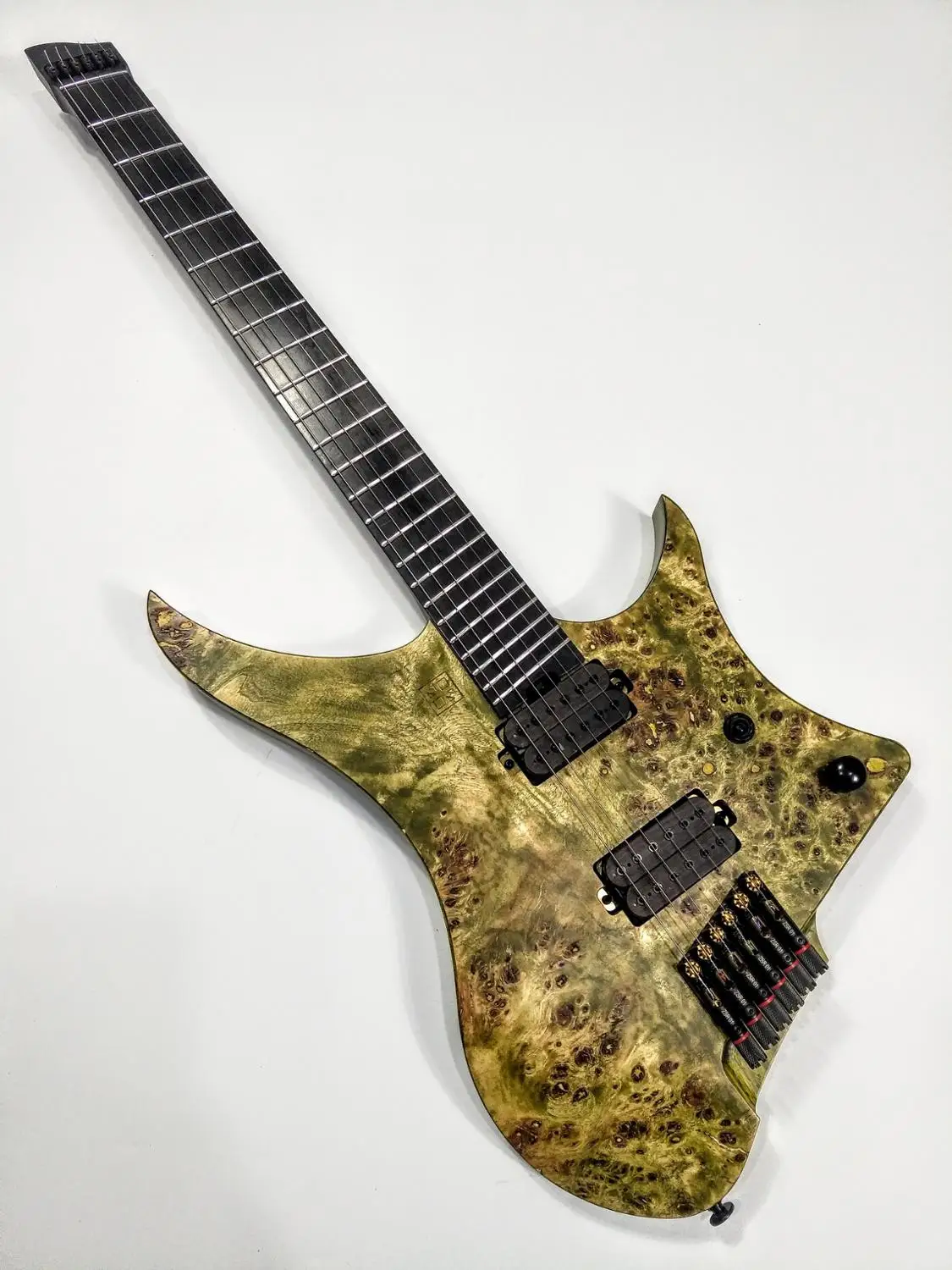 GOC Materia 3.ECO 6 струн Green Burl LE безголовая гитара электрогитара(25-2" масштаб)-античная отделка
