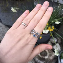 Huitan-anillos de banda estilo Partysu para mujer, 3 filas con piedra redonda de circón Blanco/azul, anillos y joyas para boda para mujer, artículo Simple