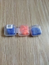 Tapones de silicona blanda para los oídos, 1 par, resistentes al agua, para natación, a prueba de polvo, Clips, accesorios para deportes acuáticos y buceo