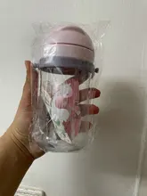 Botella de paja de agua potable con dibujos de animales para niños, Bola de gravedad, taza de bebé con correa para el hombro