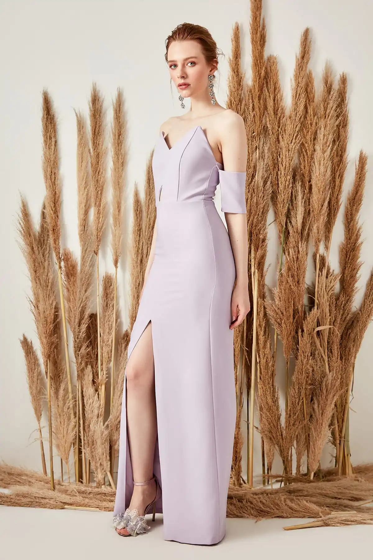 

Trendyol Shoulder Detail Dress TPRSS19BB0113