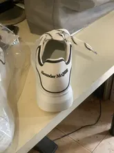 Nuevo diseñador De Zapatos Alexander las mujeres De gran tamaño blanco zapatillas De deporte De plataforma gruesa botón Casual Tenis Zapatos De Mujer