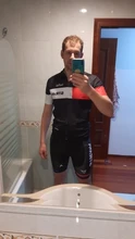Nuevo 2021 rojo STRAVA profesional bicicleta equipo Maillot de manga corta Ciclismo Jersey Ciclismo hombres de verano transpirable Conjuntos de ropa de Ciclismo