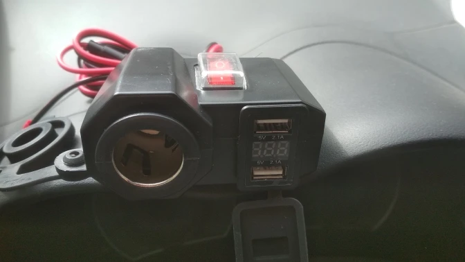 Зарядное устройство на руль мотоцикла usb прикуриватель