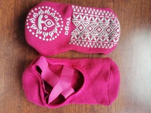 Transpirable Anti-fricción medias de Yoga para Mujeres de silicona antideslizante Pilates Barre transpirable deportes baile calcetines zapatillas con puños