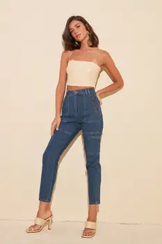 

Trendyol Zip Detail High Bel Mom Jeans TWOSS20JE0181