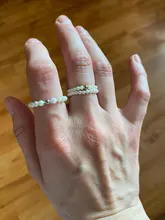 Anillos de perlas de concha Natural francesa para mujer, joyería elástica ajustable, anillos de cuentas de perlas de acero inoxidable, regalos de boda