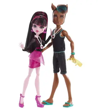 

Doll Draculaura and Claude Wolfe Music Festival