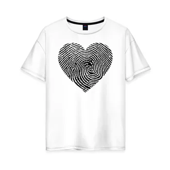 

Women's T-shirt cotton oversize trace on the heart.