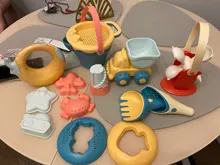 Juguetes de playa para niños, kit de juguetes playeros infantiles, baldes, palas, caja de arena, rastrillo, animales marinos de goma suave para niños pequeños, 5-17 uds.