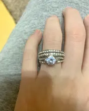 2 unids/set de cristal de lujo Zircon anillos de boda para las mujeres encanto Color plateado brillante anillos de compromiso conjunto de joyas accesorios regalos