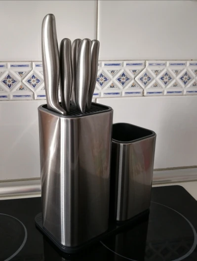 KAUKKO Stainless Steel Knife Holder, Modern Design Knife Block, Univer –  kaukko