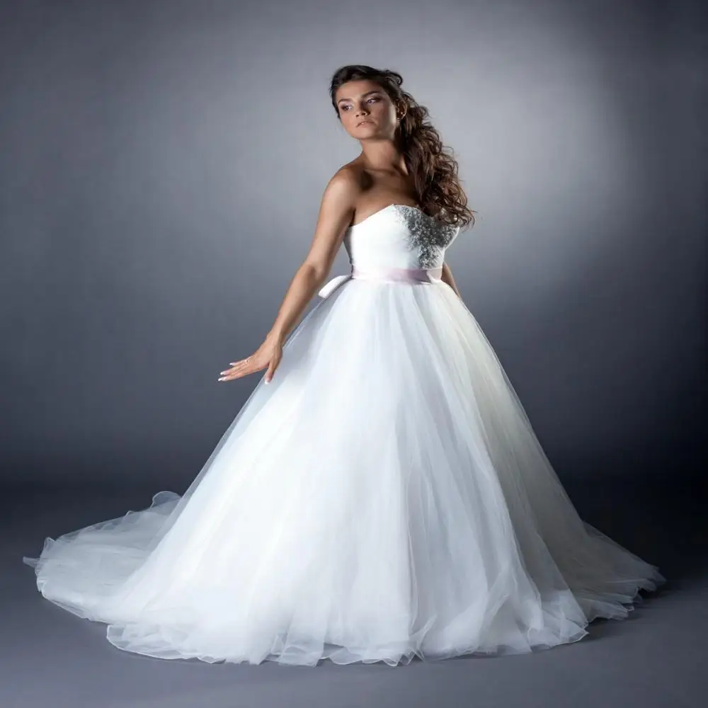 Wit Ivoor Prinses A_line Trouwjurken 2019 robe de mariee Mouwloze Jurken Custom Made order Wit Ivoor Prinses A_line Trouwjurken 2019 robe de mariee Mouwloze Jurken Custom Made order