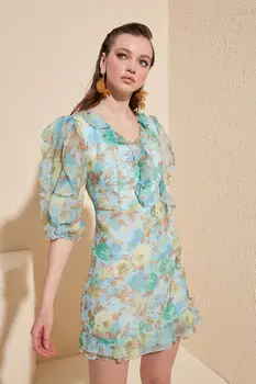 

Trendyol Ruffle Detail Dress TPRSS20EL1192