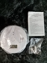 Envío Gratis! LCD CO Sensor trabajo solo construido en 85dB sirena de sonido independiente envenenamiento por monóxido de carbono Detector de alarma de advertencia